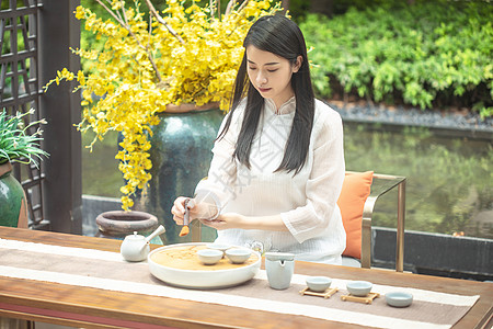 茶香益寿：喝茶带来的五大养生奇迹